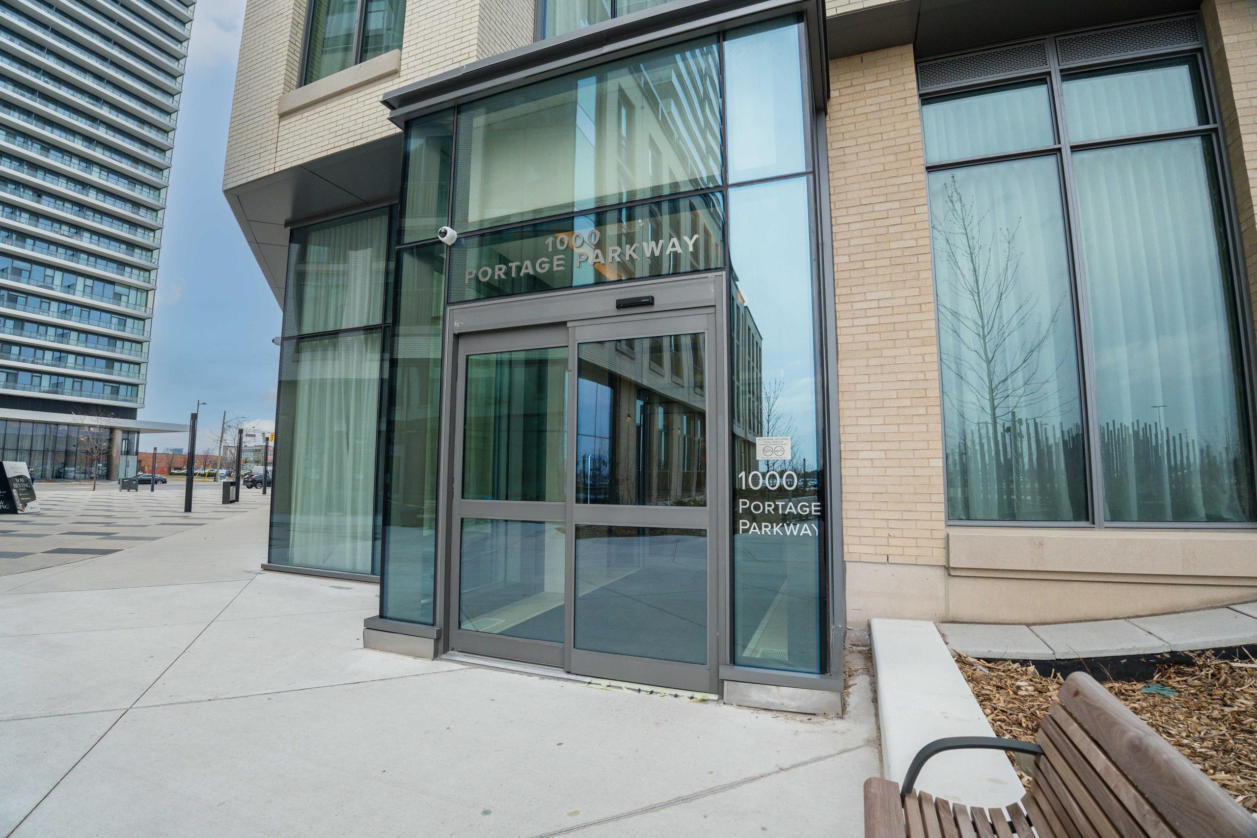 Transit City Condos 4 - 175 Millway Avenue and 1000 Portage Parkway